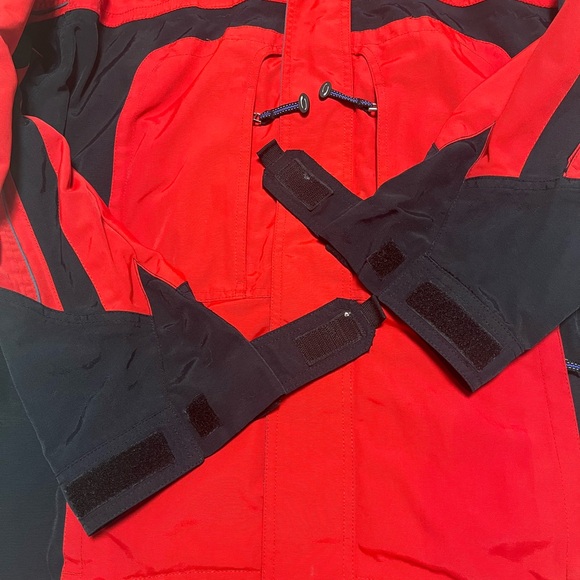 Obermeyer ATC Red & Black Ski Snowboard Jacket Mens Sz M Hood Zip Pockets lined - Picture 5 of 16